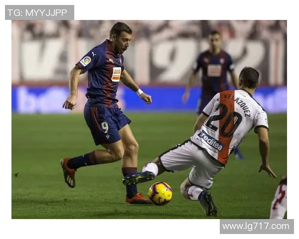 诺比与赫尔辛堡的激战揭示了足球战术的博弈与团队协作的重要性